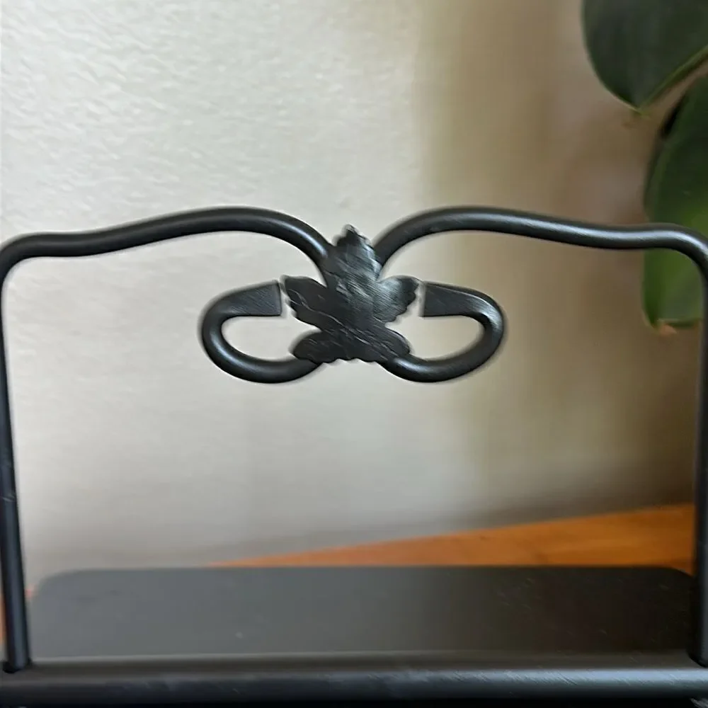 Longaberger Maple Leaf Wrought Iron Napkin Holder!